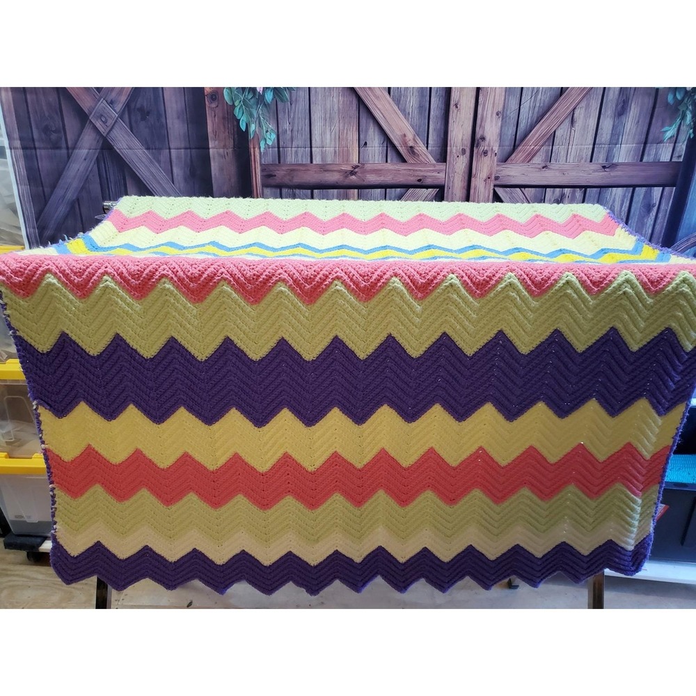 Handmade Crochet Afghan‎ Blanket Chevron Pattern Pastel Colors Cozy Throw